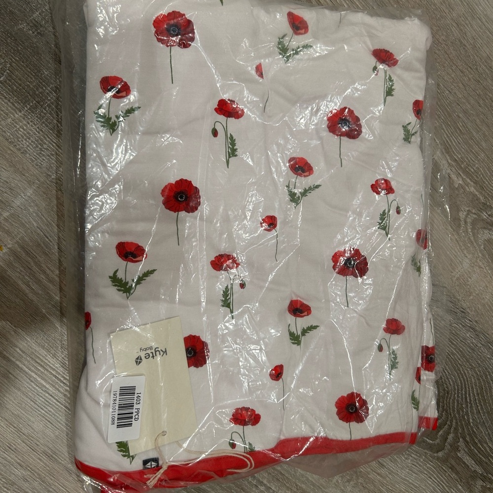 Kyte Poppies Baby Blanket